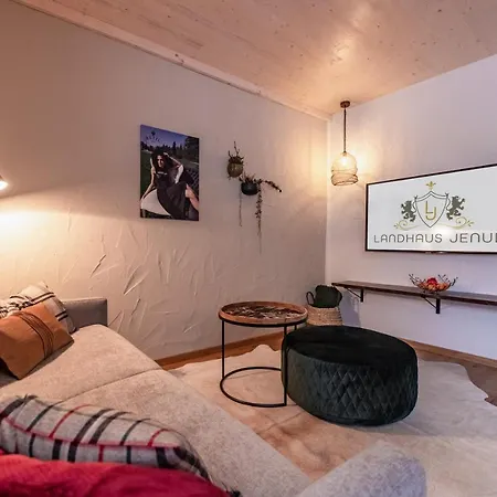 מלון Landhaus Jenul טרופולאך