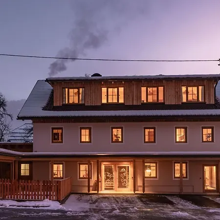 Landhaus Jenul Hotel *