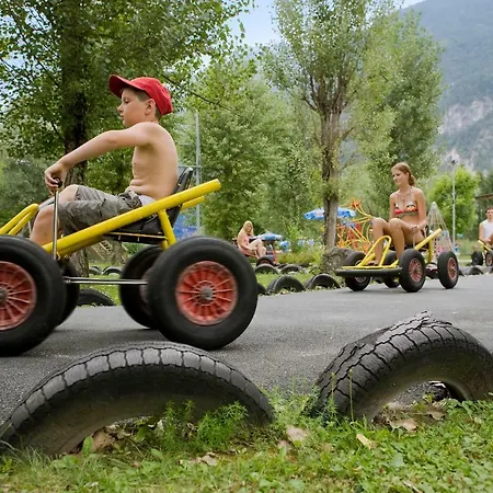 מלון Landhaus Jenul